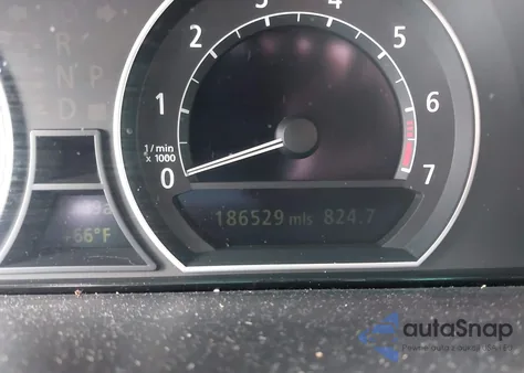 2006 BMW 750Li из США, поврежденный, VIN WBAHN83516DT62931